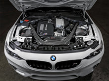 Cargar imagen en el visor de la galería, aFe Momentum GT Pro 5R Sistema de admisión de aire frío 15-17 BMW M3/M4 S55 (tt)