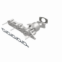 Cargar imagen en el visor de la galería, Magnaflow Conv DF 01-05 Volvo S60 2.4L Manifold