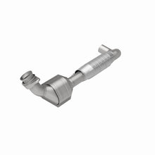 Cargar imagen en el visor de la galería, MagnaFlow Catalytic Converter DF 04-06 F-150 Pickup 5.4L 2WD D/S