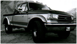 Bushwacker 87-91 Ford Bronco bengalas estilo recortado 2 piezas - negro