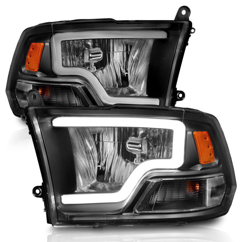 ANZO 2009-2018 Dodge Ram 1500 Faros delanteros de cristal con barra de luz, carcasa negra
