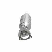 Cargar imagen en el visor de la galería, MagnaFlow Conv DF 97-05 Audi A4/A4 Quattro / 00-05 VW Passat 1.8L Turboalimentado