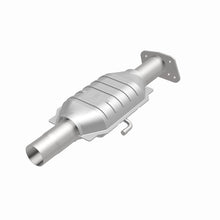 Cargar imagen en el visor de la galería, MagnaFlow Conv Direct Fit 83-84 Chevrolet El Camino 3.8L