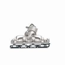 Cargar imagen en el visor de la galería, MagnaFlow 08-10 Pontiac G6 2.4L Underbody Direct Fit CARB Compliant Manifold Catalytic Converter