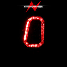 Cargar imagen en el visor de la galería, ANZO 2003-2006 Chevy Silverado 1500 luces traseras LED estilo tablón negro con lente ahumada