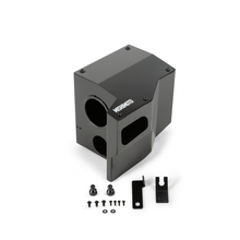 Cargar imagen en el visor de la galería, Mishimoto 13-16 Ford Focus ST 2.0L Kit de admisión de aire de alto rendimiento - Negro arrugado