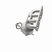Cargar imagen en el visor de la galería, Magnaflow 11-16 Hyundai Elantra L4 1.8L Convertidor catalítico de ajuste directo con colector OEM