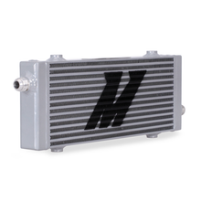 Cargar imagen en el visor de la galería, Mishimoto Universal Medium Bar and Plate Cross Flow Silver Oil Cooler