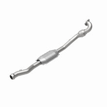 Cargar imagen en el visor de la galería, MagnaFlow Conv DF 1997 Volvo 850 2.3L Turbo