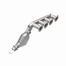 Cargar imagen en el visor de la galería, MagnaFlow Conv DF 96-98 Mark VIII 4.6L