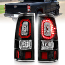 Cargar imagen en el visor de la galería, ANZO 1999-2002 Chevy Silverado 1500 luces traseras LED estilo tablón negro con lente transparente