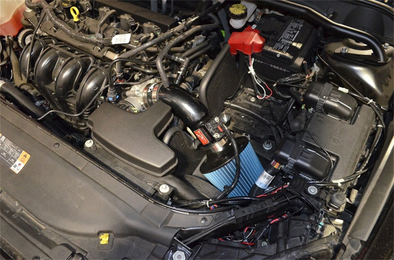 Injen 13-20 Ford Fusion 2.5L 4Cyl Entrada de Ram corta pulida con MR Tech y escudo térmico