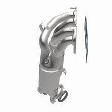 Cargar imagen en el visor de la galería, MagnaFlow Conv DF 01-06 Toyota Highlander 2.4L
