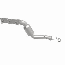 Cargar imagen en el visor de la galería, MagnaFlow Conv DF 08-09 528i 3.0L Front