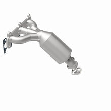 Cargar imagen en el visor de la galería, MagnaFlow Conv DF 05-08 Kia Sportage 2.7L Passenger Side