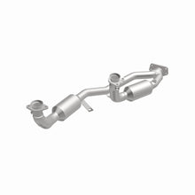 Cargar imagen en el visor de la galería, MagnaFlow Conv DF 99-00 Windstar 3.0L V6