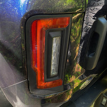 Cargar imagen en el visor de la galería, Oracle Lighting 21-22 Ford Bronco Flush Style LED Taillights SEE WARRANTY