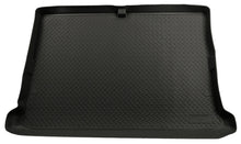 Cargar imagen en el visor de la galería, Husky Liners 02-06 Chevy Suburban/GMC Yukon/Denali XL estilo clásico negro revestimiento de carga trasera