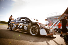 Cargar imagen en el visor de la galería, Conductos de silicona resistentes al calor Mishimoto de 3 pulgadas x 12 pies