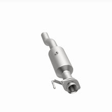 Cargar imagen en el visor de la galería, MagnaFlow 20-22 Ford F-350 Super Duty V8 7.3L Rear Underbody Direct Fit Catalytic Converter