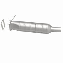 Cargar imagen en el visor de la galería, MagnaFlow Conv DF 05-07 Ford F-Series Rear