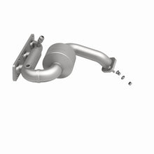 Cargar imagen en el visor de la galería, Magnaflow Conv DF 00-03 Ford Taurus 3.0L mani