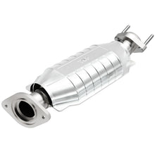 Cargar imagen en el visor de la galería, MagnaFlow Conv DF 05-07 Ford Freestyle 3.0L