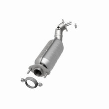 Cargar imagen en el visor de la galería, MagnaFlow Conv DF 04-07 Cadillac SRX 3.6L