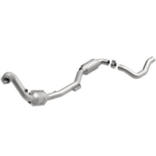 Cargar imagen en el visor de la galería, MagnaFlow Conv DF Mercedes ML55 01-03 Passenger Side