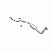 Cargar imagen en el visor de la galería, MagnaFlow Conv DF 98-02 3.5L Isuzu Trooper DS