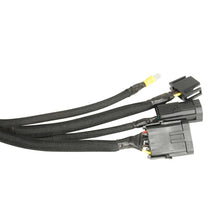 Cargar imagen en el visor de la galería, DEI Funda para alambre dividido Easy Loom 19 mm-3/4 pulg. x 10 Negro