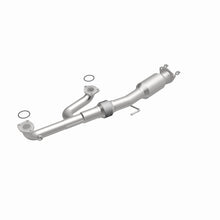 Cargar imagen en el visor de la galería, MagnaFlow Conv Direct Fit 16-17 Honda Odyssey 3.5L V6 Underbody