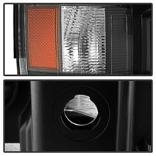 Cargar imagen en el visor de la galería, Xtune Chevy Silverado 1500/2500/3500 07-13 Projector Headlights Black PRO-JH-CS07-LED-BK