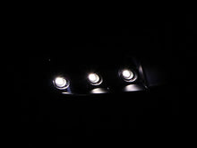Cargar imagen en el visor de la galería, ANZO 1994-2001 Dodge Ram Crystal Faros delanteros negros con LED