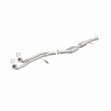 Cargar imagen en el visor de la galería, MagnaFlow Conv Direct Fit OEM 98-99 323i 2.5L Underbody