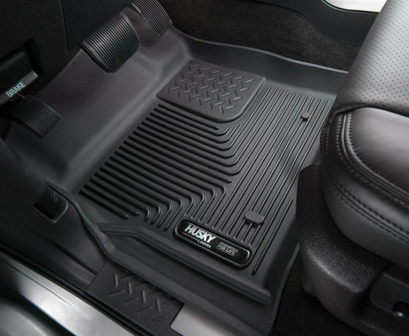 Husky Liners 14 Chevrolet Silverado 1500 / GMC Sierra 1500 X-Act Revestimientos de piso delantero negros Contour