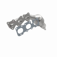 Cargar imagen en el visor de la galería, MagnaFlow Conv DF 2009 Kia Borrego 3.8L Passenger Side