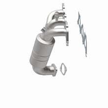 Cargar imagen en el visor de la galería, MagnaFlow Conv DF 07-11 Chrysler Sebring 2.7L Rear Manifold / 08-10 Dodge Avenger 2.7L Rear Manifold