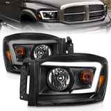 Anzo 06-09 Dodge RAM 1500/2500/3500 Faros delanteros carcasa negra/lente transparente (con barras de luz)