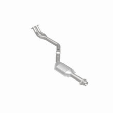 Cargar imagen en el visor de la galería, MagnaFlow Conv DF 1991 BMW 318I 1.8L