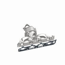 Cargar imagen en el visor de la galería, MagnaFlow 08-10 Pontiac G6 2.4L Underbody Direct Fit CARB Compliant Manifold Catalytic Converter