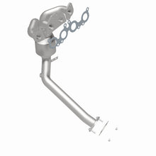 Cargar imagen en el visor de la galería, MagnaFlow Conv DF 05-11 Volvo XC90 4.4L Front