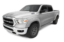 Cargar imagen en el visor de la galería, Bushwacker 20-22 Ram 1500 (Excl. Rebel/TRX) OE estilo bengalas 4 piezas - Billet plateado metálico