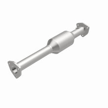 Cargar imagen en el visor de la galería, MagnaFlow Conv DF 1996 Chevy Beretta 2.2L