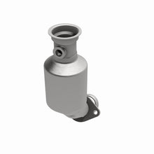 Cargar imagen en el visor de la galería, MagnaFlow Conv DF 99-05 Subaru Forester/96-97 &amp; 99-05 Impreza/01-03 Legacy/00-05 Outback Front/Rear