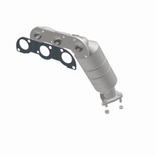Cargar imagen en el visor de la galería, MagnaFlow Conv DF 04-05 Suz Verona2.5 Manifold Rear