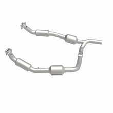 Cargar imagen en el visor de la galería, MagnaFlow Conv Direct Fit OEM 07-08 Ford E-150