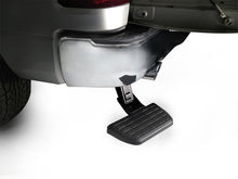 Cargar imagen en el visor de la galería, AMP Research 20-24 Chevrolet Silverado 2500/3500 BedStep - Negro