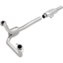 Cargar imagen en el visor de la galería, MagnaFlow Conv DF 84-95 Ford Truck 5.0L CA