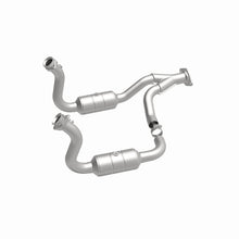 Cargar imagen en el visor de la galería, Magnaflow Conv DF 08-10 Ford F-250/F-250 SD/F-350/F-350 SD 5.4L/6.8L / F-450 SD 6.8L Y-Pipe Assembly